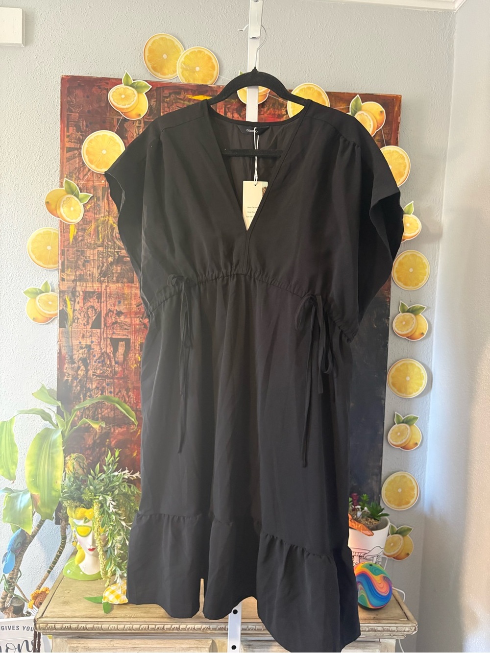 NWT Dokotoo Size L